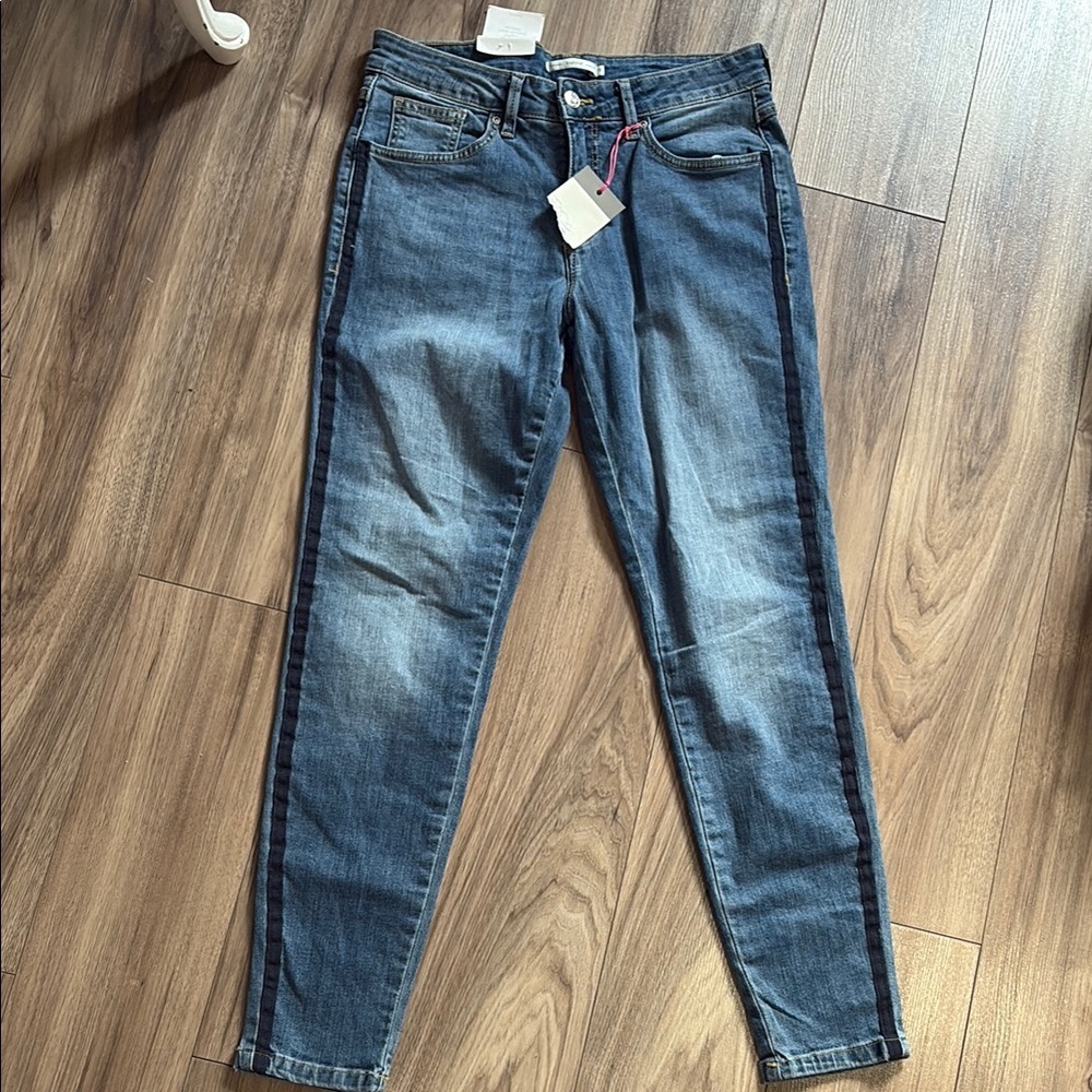 Women's Skinny Jeans in Deep Blue